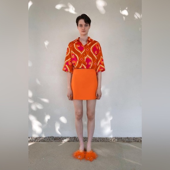 Zara Mini Skirt Women's Size Medium Bright Orange High-Waisted Flare - Picture 3 of 13